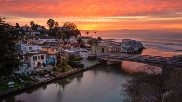 photo California coastal village of Capitola, California, USA at sunrise; community receives water services from Soquel Creek Water District